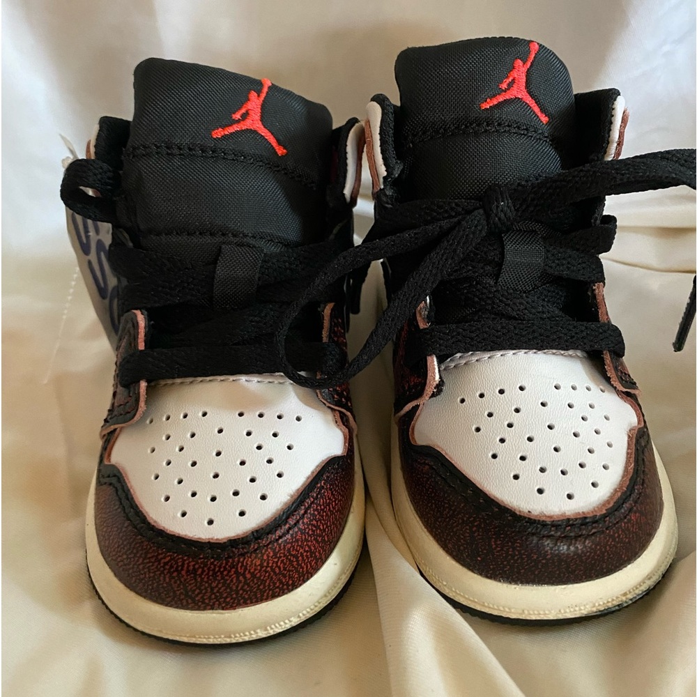 Jordan Air 1 Mid "Black/Infrared/White/Sail" Toddler Boys' Shoe 4C